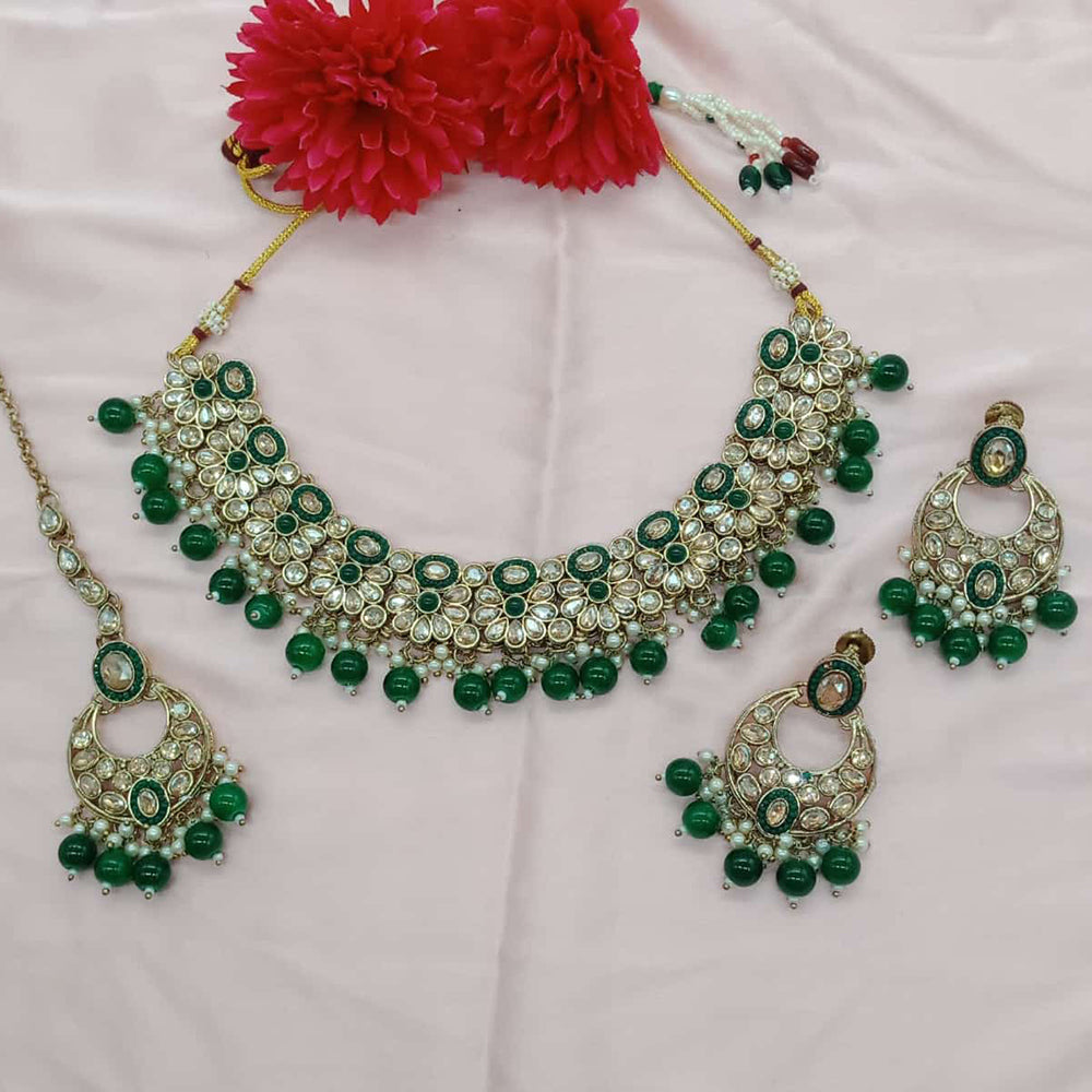 JewelMaze Gold Plated Crystal Stone And Pearls Necklace Set