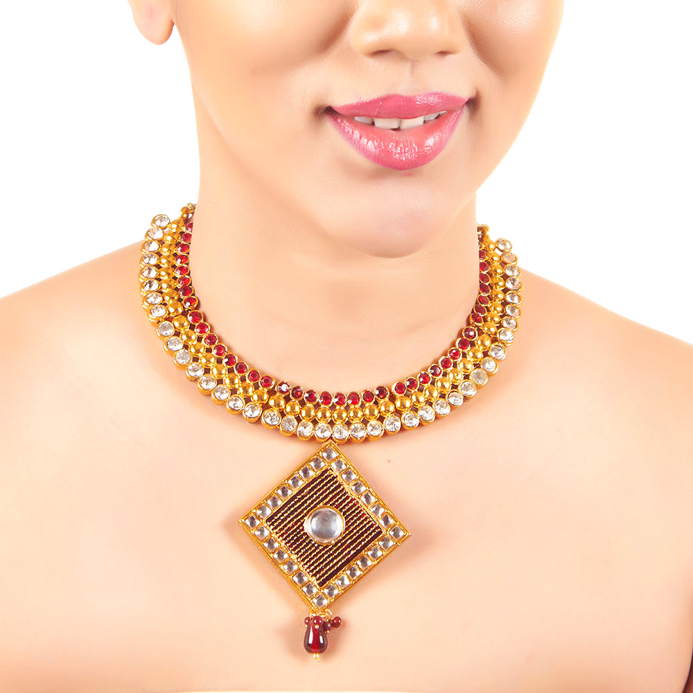 JewelMaze Elegant Austrian Stone and Beads Necklace Set