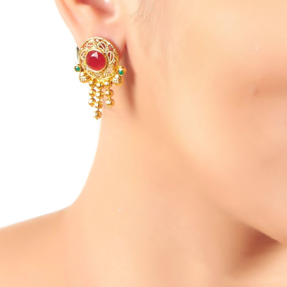 JewelMaze Traitional Pota stone long Necklace set