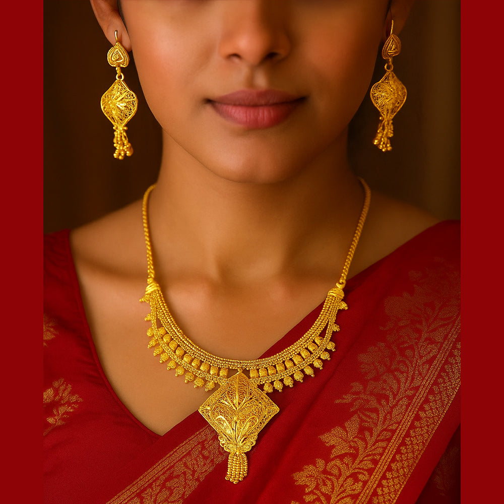 Jewelmaze Elegant Forming Look Necklace Set Traditional Jewelry for Women