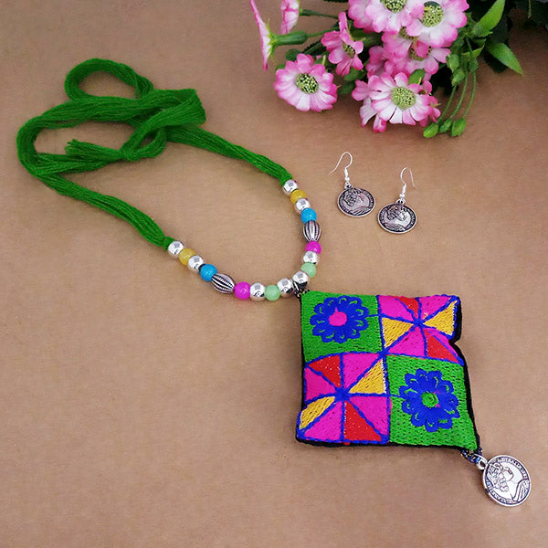 JewelMaze Handmade Embroidery Necklace