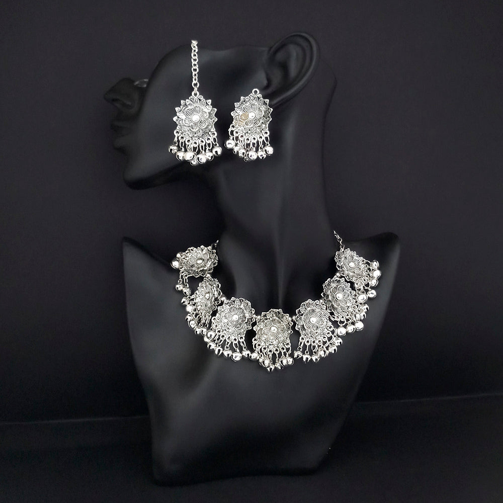 JewelMaze Oxidised Plated White Meenakari Necklace Set With Maang Tikka