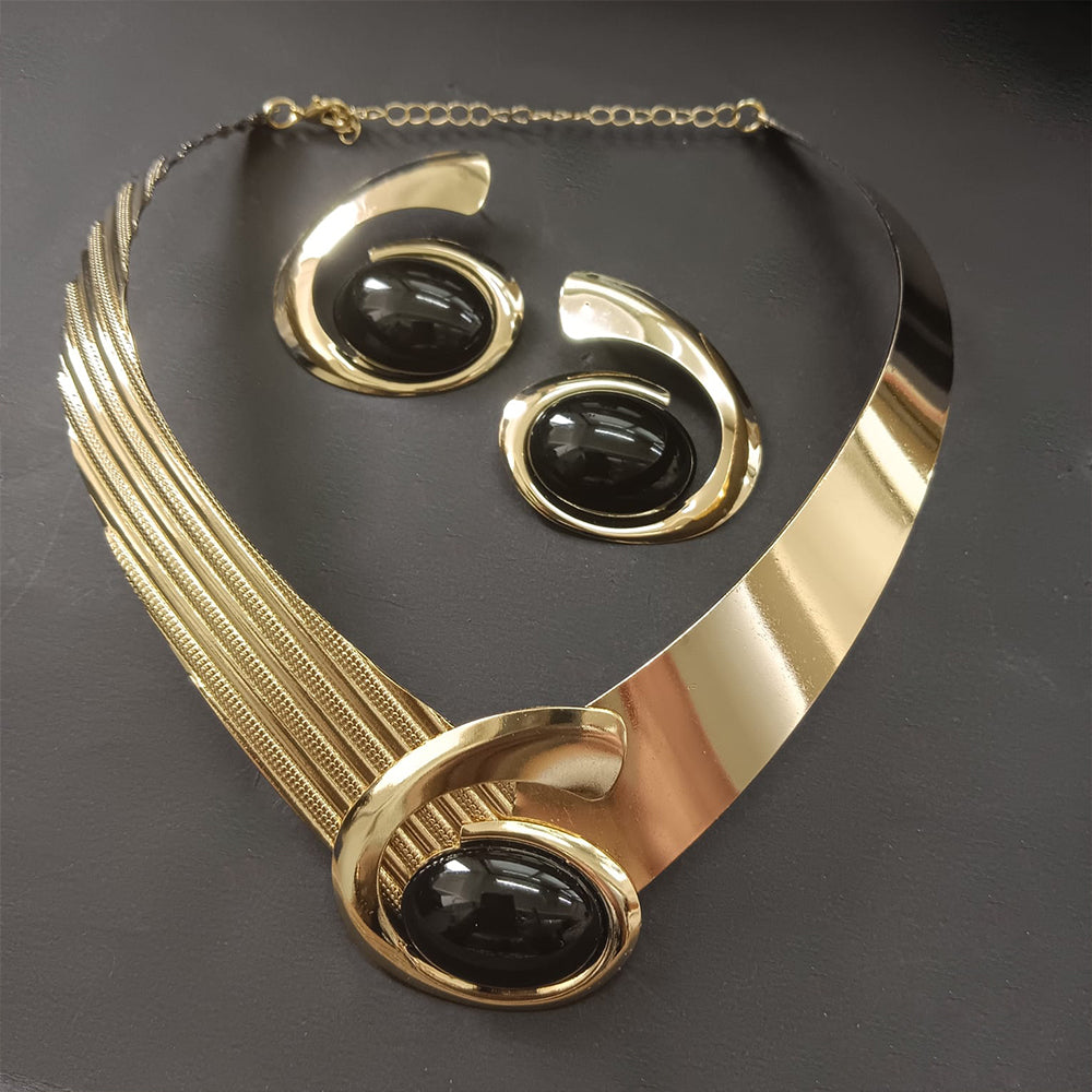 JewelMaze Demi Fine Anti Tarnish Necklace Set