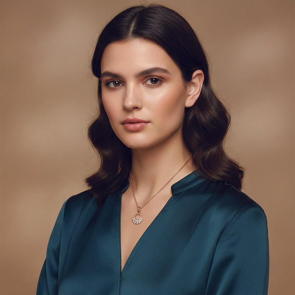 JewelMaze Floral Halo Design Chain Pendent set for womens