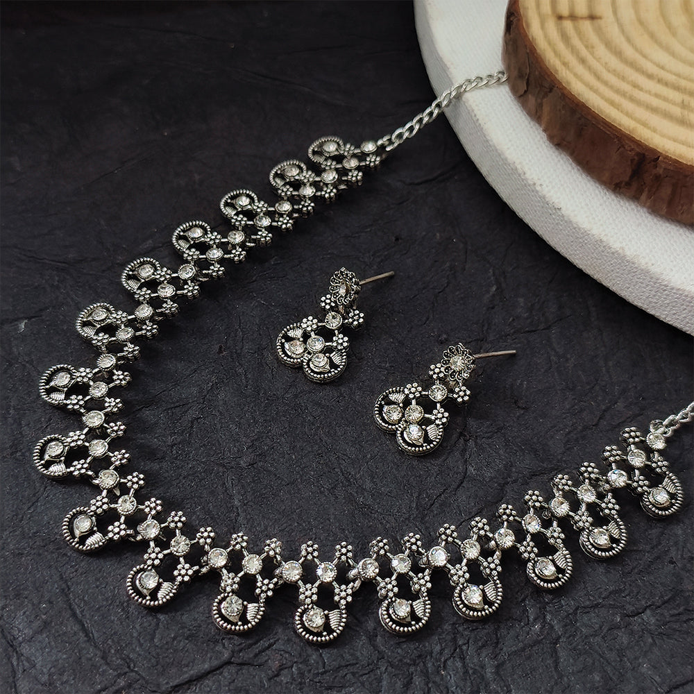JewelMaze Silver Plated Austrian Stone Necklace Set
