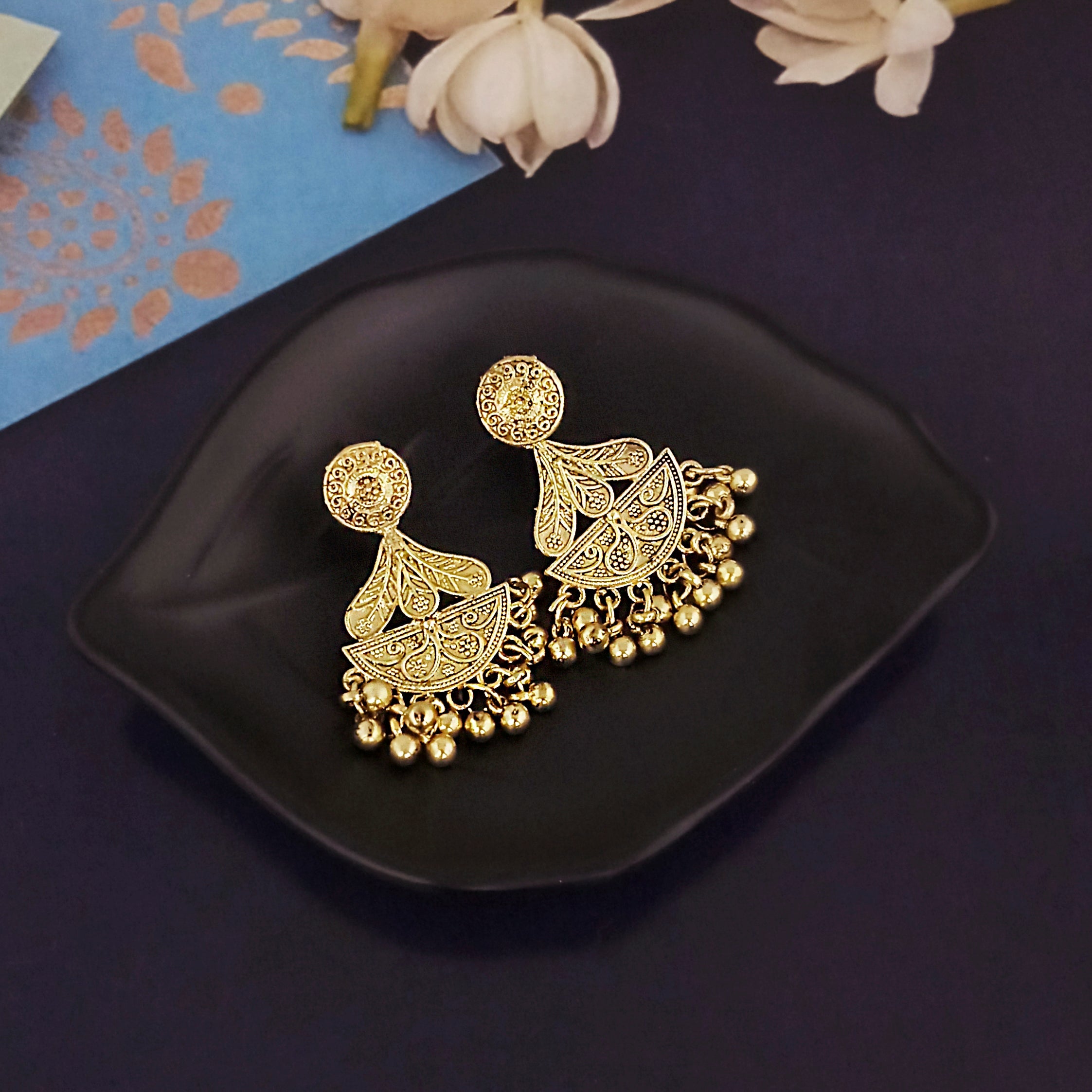 JewelMaze Oxidised Plated Stylish Earrings