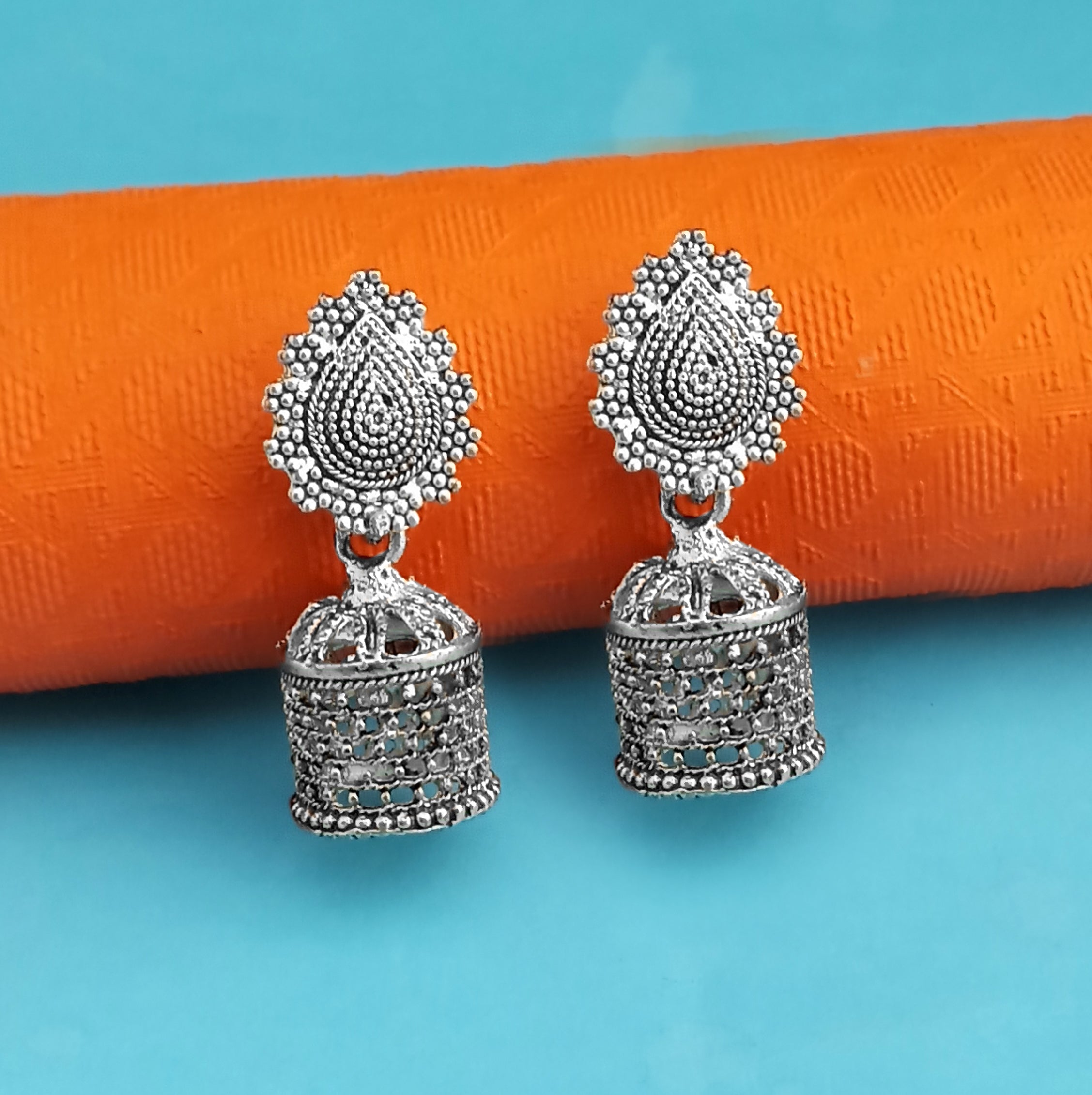 JewelMaze Oxidised Plated Stylish Earrings