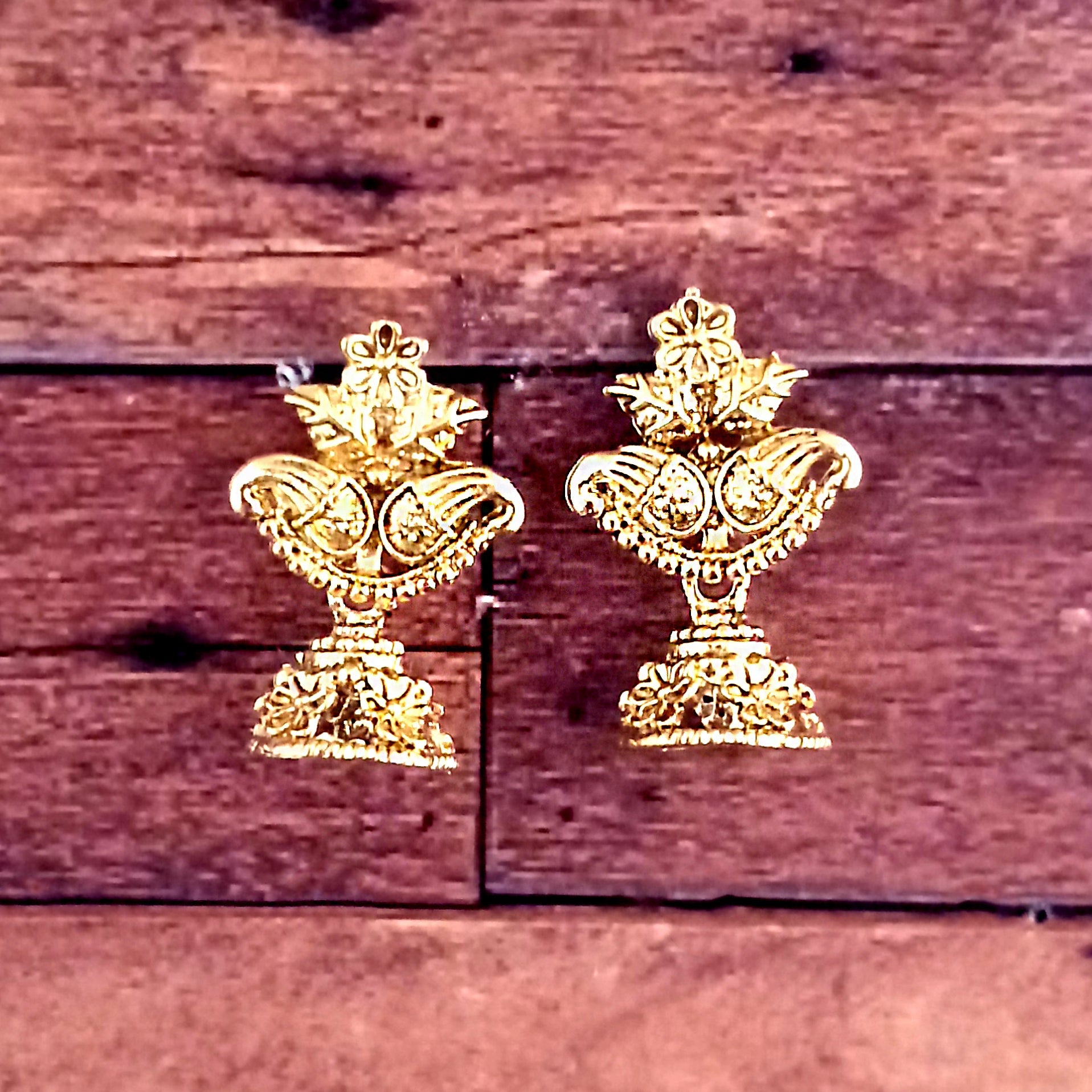 JewelMaze Gold Plated Small Jhumki Earrings