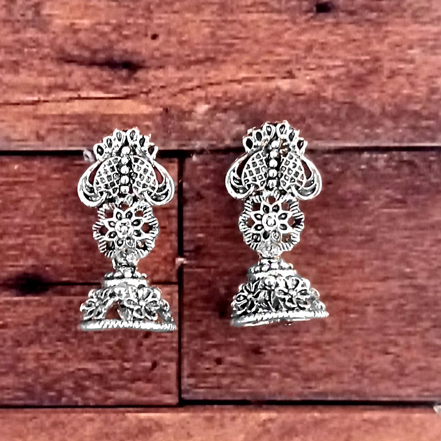 JewelMaze Silver Plated FloralSmall Jhumki Earrings
