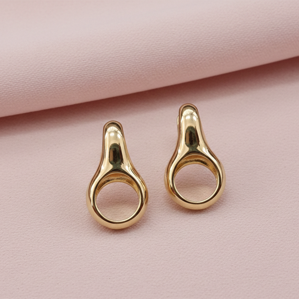 JewelMaze Classy Style Anti Tarnish Earrings