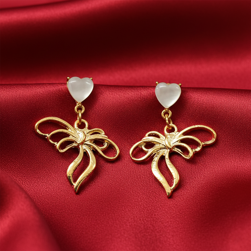 JewelMaze Aesthetic Bow Shape Anti-Tarnish Earrings