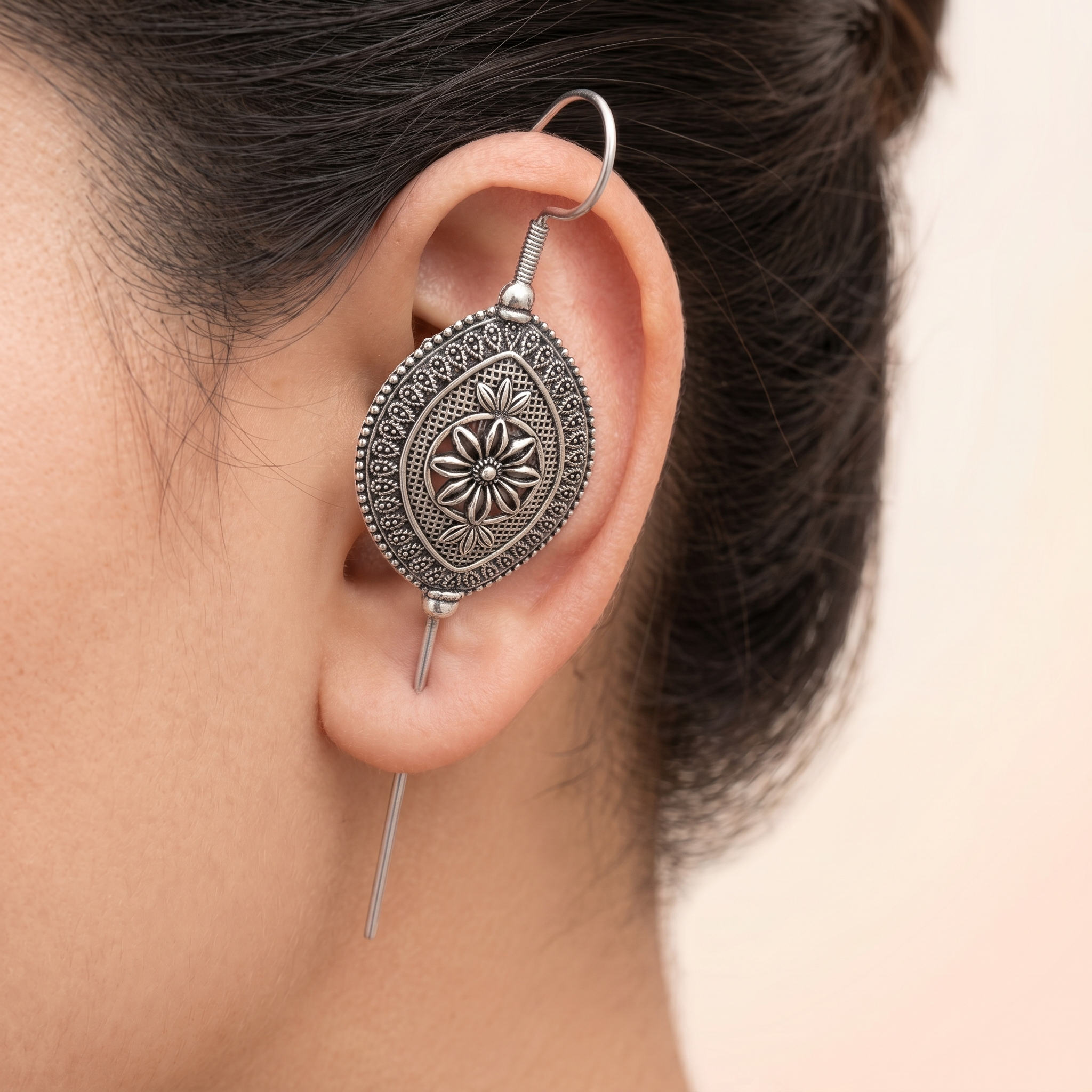 JewelMaze  Oxidised Plated Oval Earcuff
