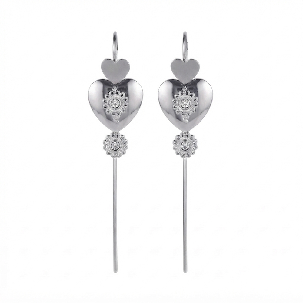 JewelMaze Oxidised Plated Heart Shape Ear cuff