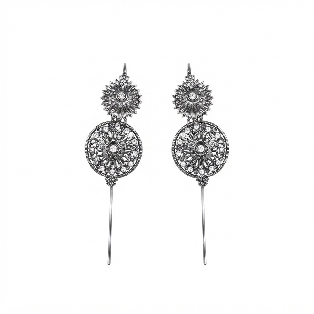 JewelMaze Oxidised Plated Round Ear cuff