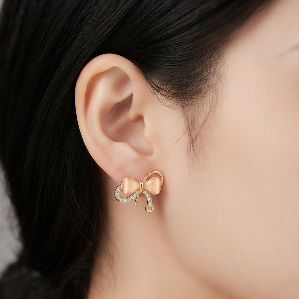 JewelMaze Exclusive Gold Plated Crystal Stone Elegant Earrings