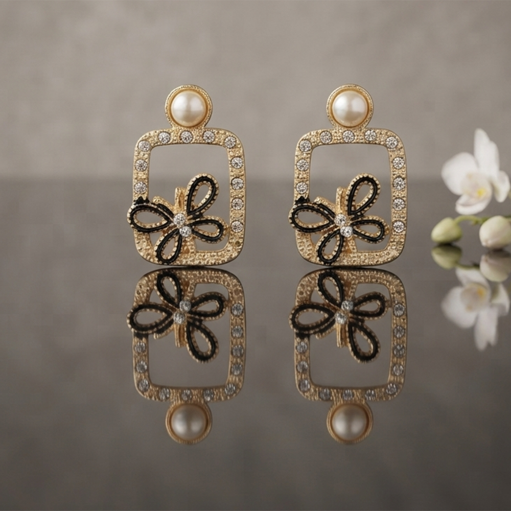 JewelMaze Exclusive Gold Plated Crystal Stone Elegant Earrings 
