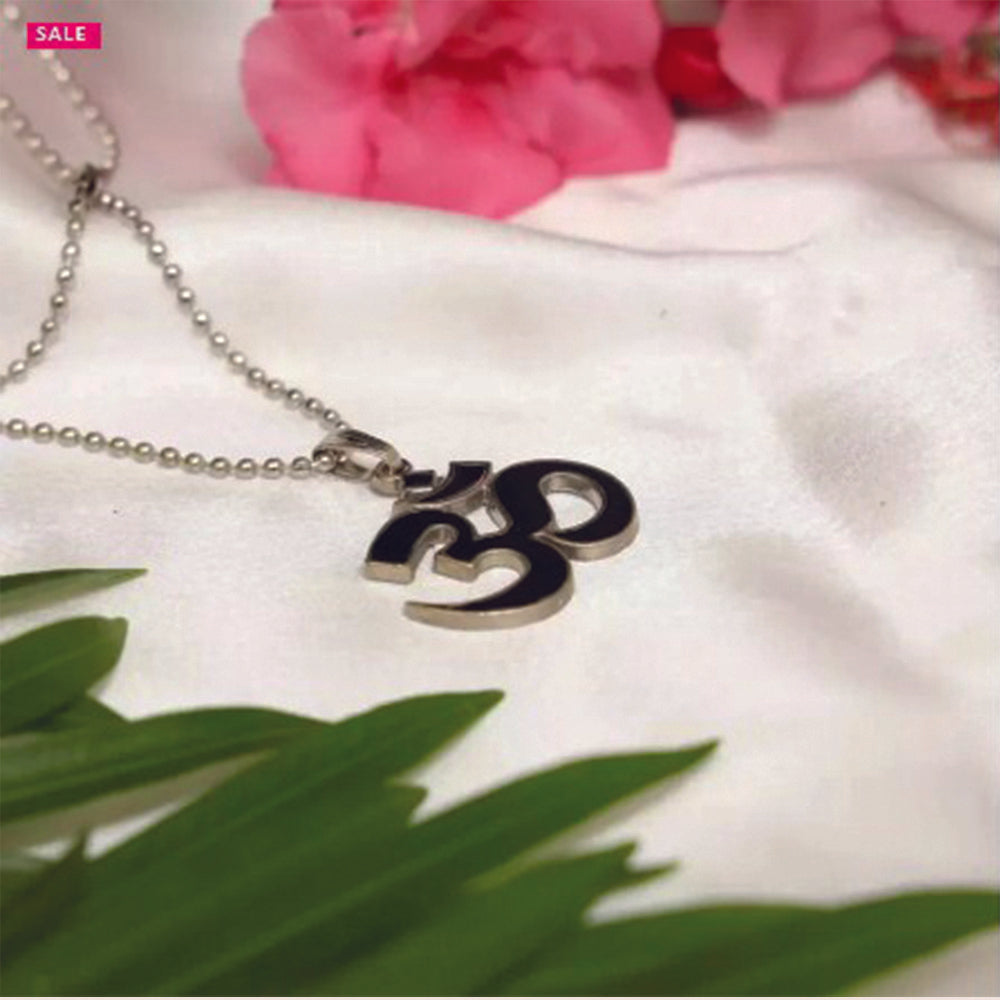 JewelMaze Om Unisex Spiritual Religious chain Pendant