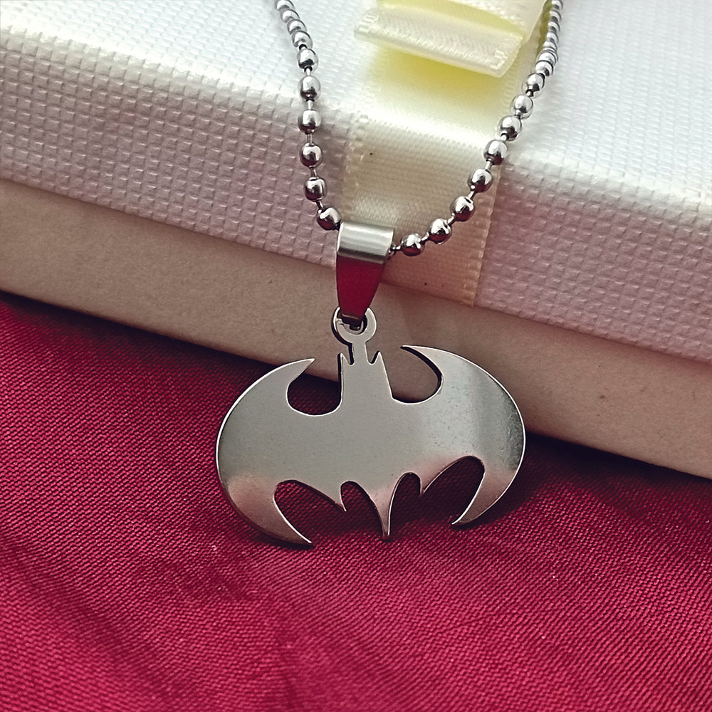 JewelMaze Batman Chain Pendant For Men
