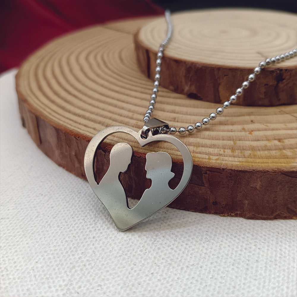 JewelMaze Couple Heart Shape Chain Pendant