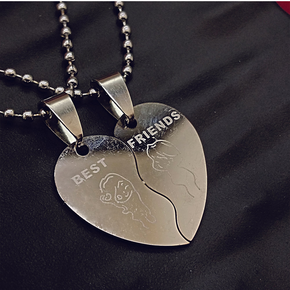 JewelMaze Heart Shape " BEST FRIENDS  " Couple Chain Pendant- 1404879