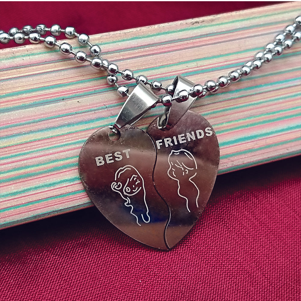 JewelMaze Heart Shape " BEST FRIENDS  " Couple Chain Pendant- 1404879