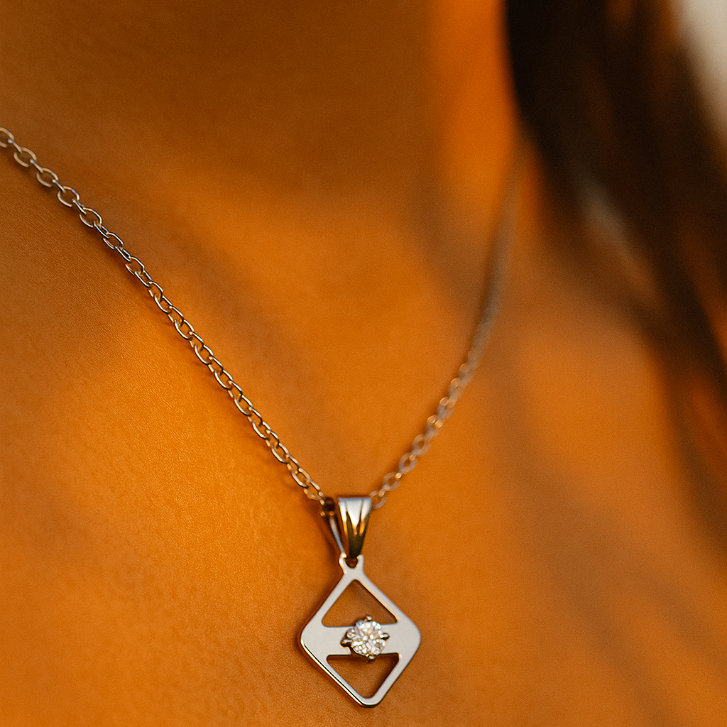 JewelMaze square  Shaped  Chain Pendant