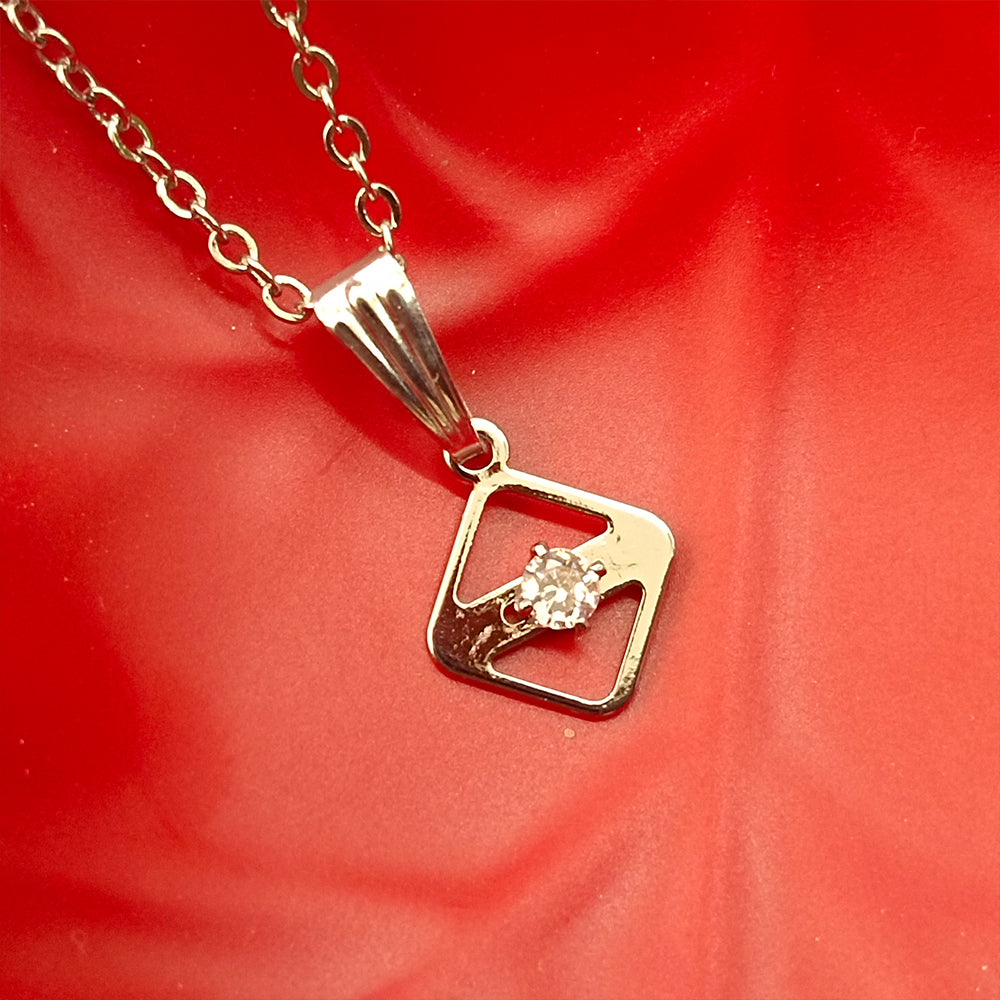 JewelMaze square  Shaped  Chain Pendant