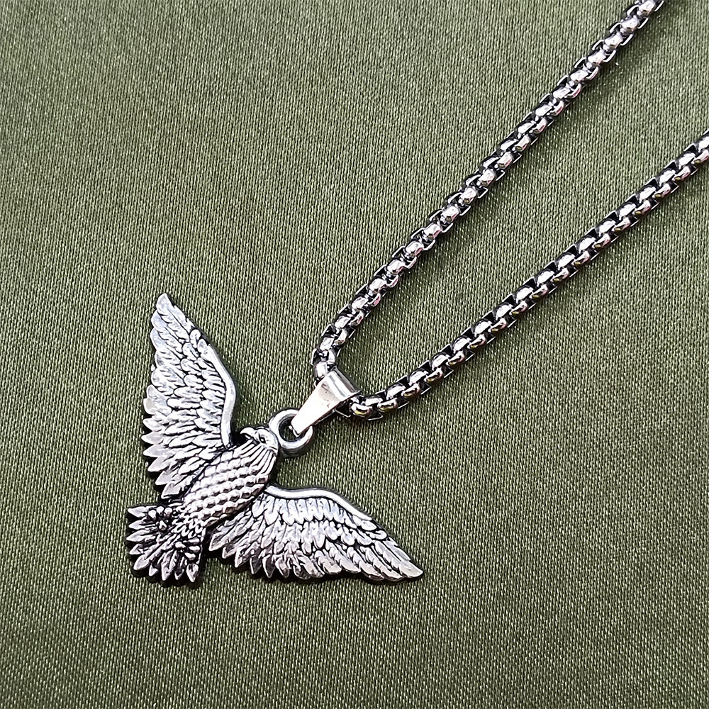 JewelMaze Winged Eagle Chain Pendant For Men and Women