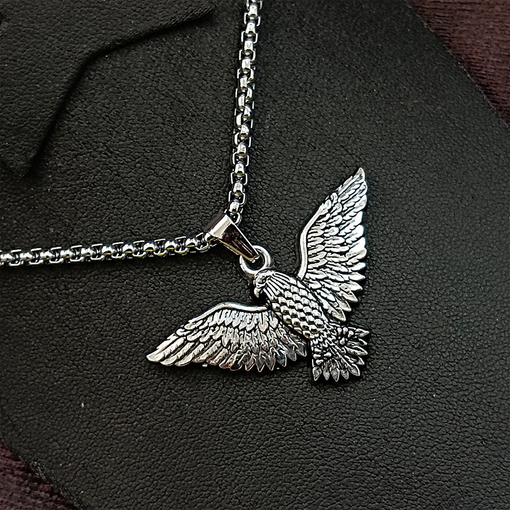 JewelMaze Winged Eagle Chain Pendant For Men and Women