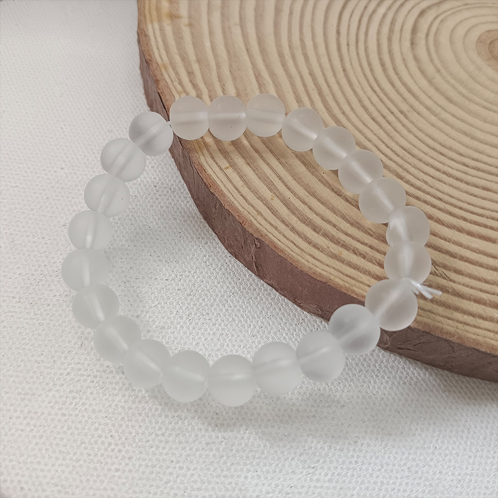 JewelMaze White Glass Beads Bracelet