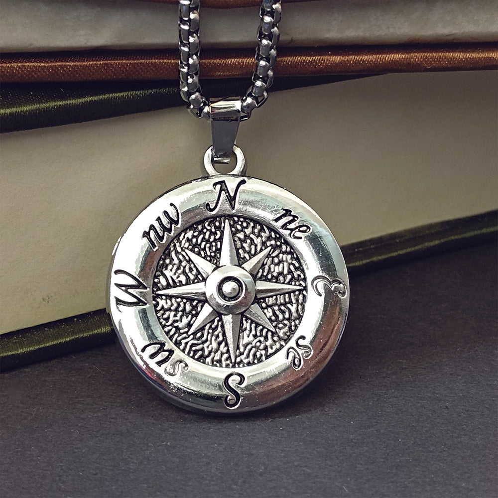 JewelMaze Modern  silver-toned compass Pendant Necklace for Men