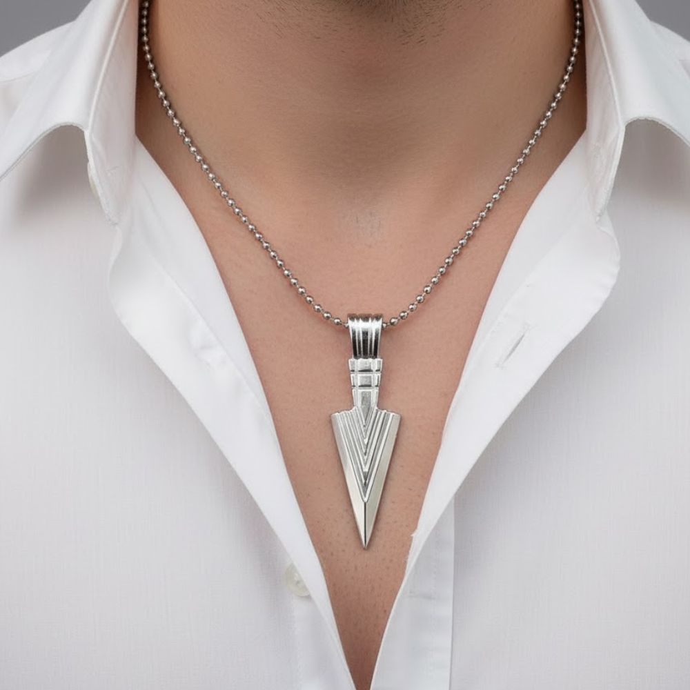 JewelMaze Beak Design Pendant Chain For Men