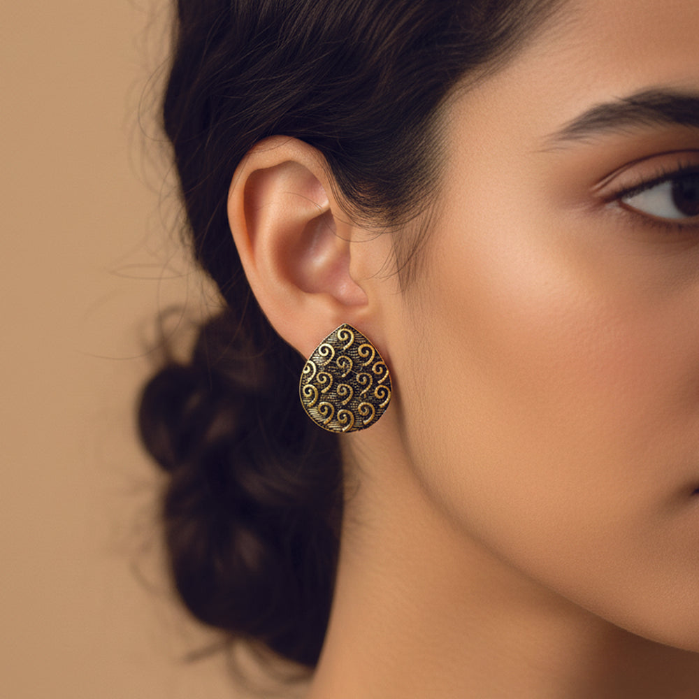 JewelMaze Set of 5 Antique Gold Plated Stud Earring Combo