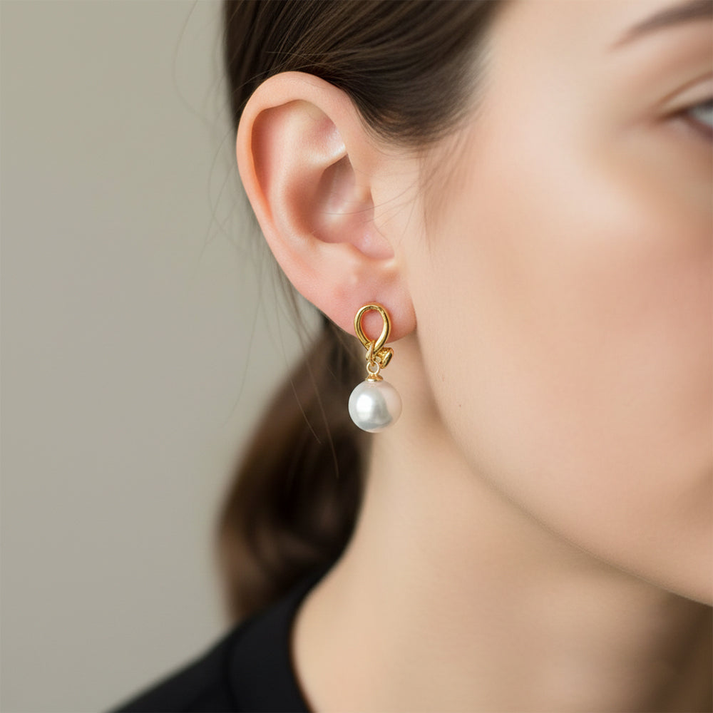 JewelMaze Set of 4 Gold And Silver Plated Pearl Drop Earrings Combo