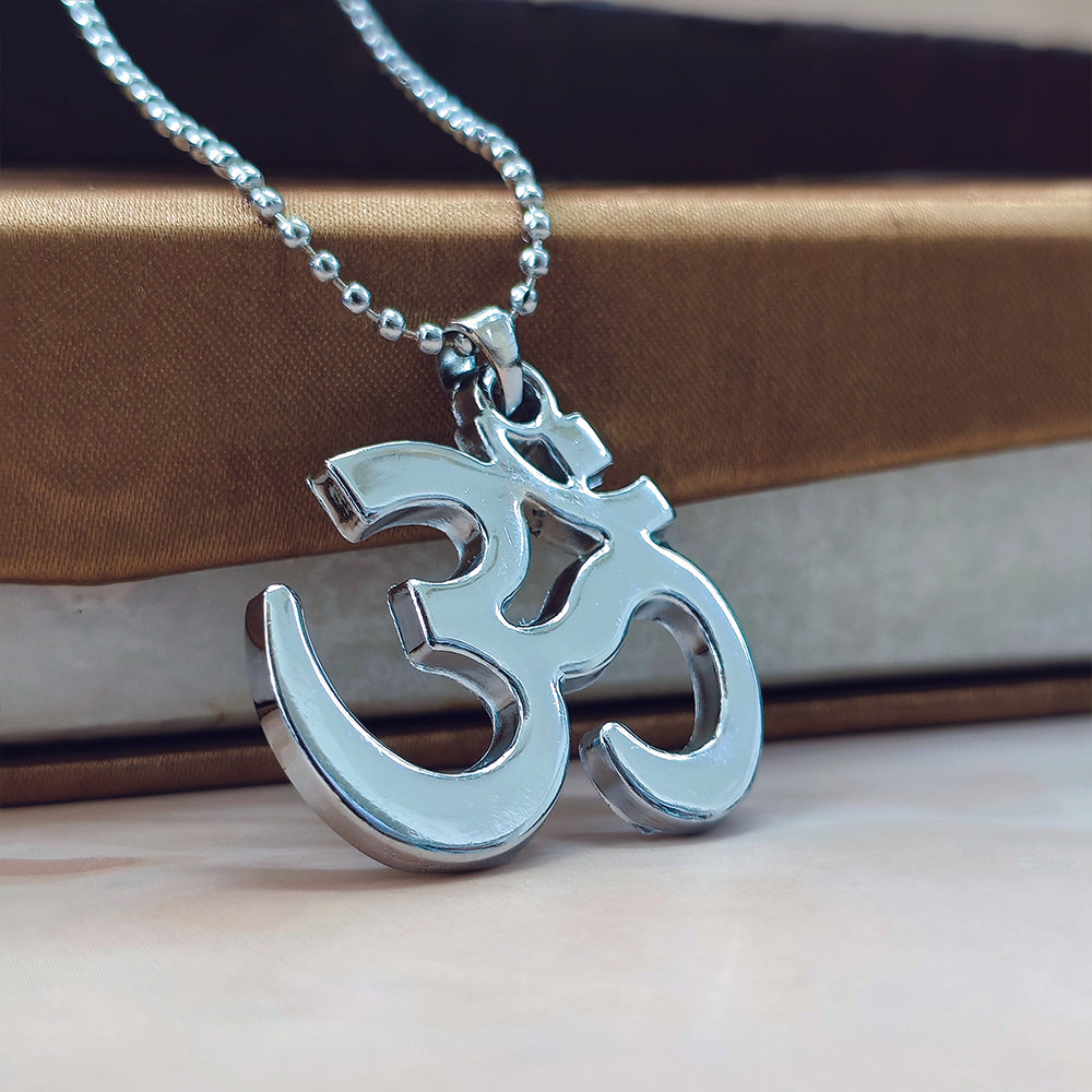JewelMaze Om Unisex Spiritual Religious chain Pendant