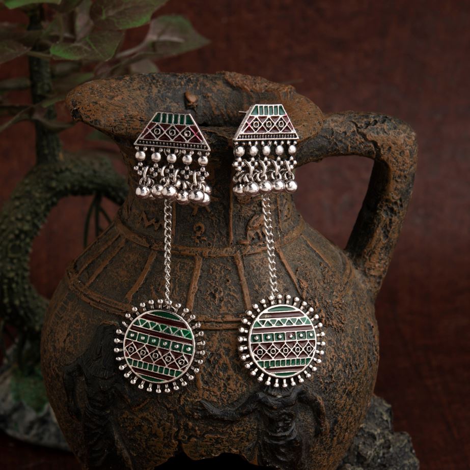 JewelMaze Silver Plated Geometric Shaped Enamel Artwork With Beads Designed Antique Earring