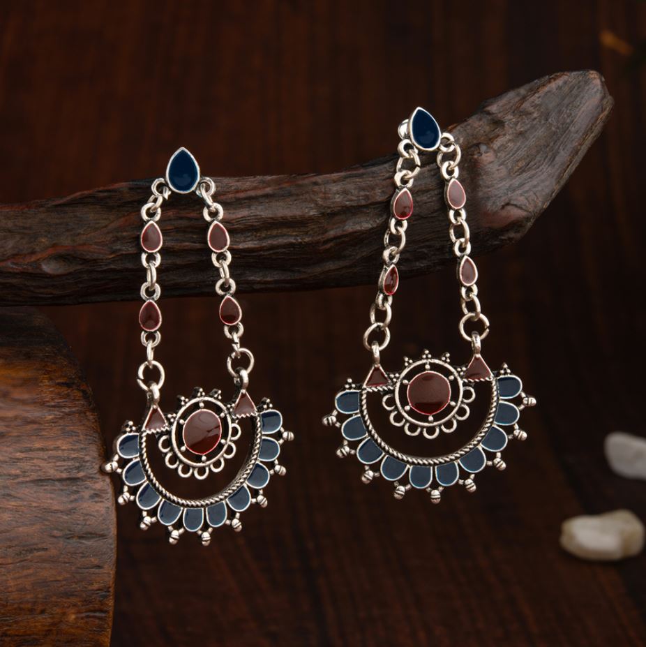 JewelMaze Silver Plated Dual Colored Enamel Designed Artwork Fashion Antique Earring