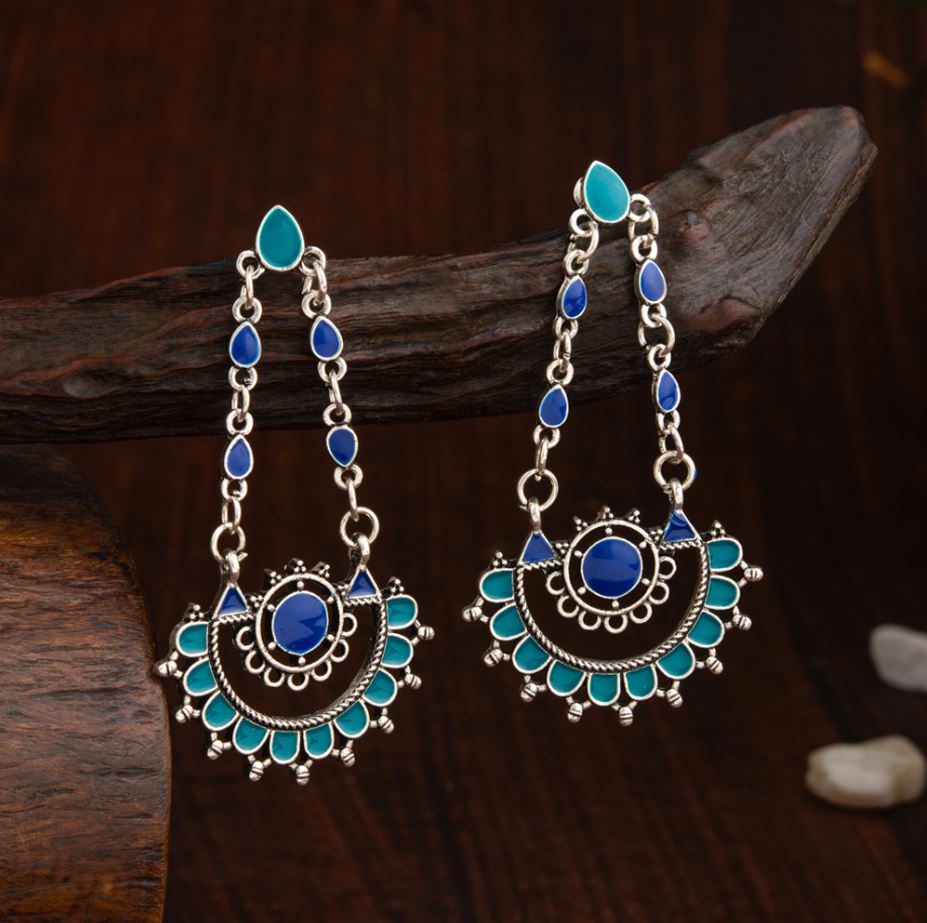 JewelMaze Silver Plated Dual Colored Enamel Designed Artwork Fashion Antique Earring