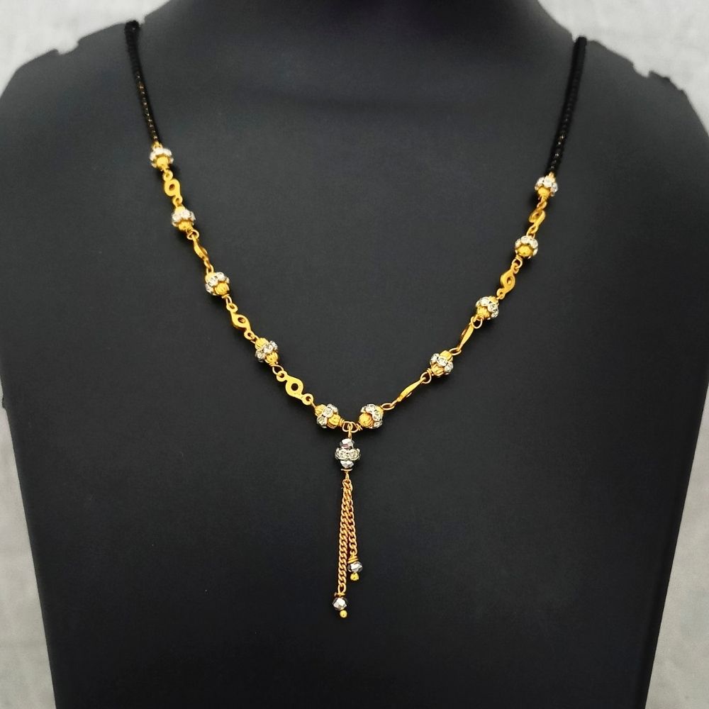 JewelMaze Traditional Austrian Stone Mangalsutra