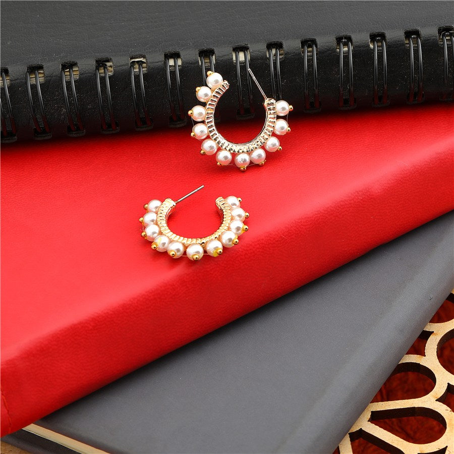 JewelMaze Open Circular Shaped Pearl Hoops Earring