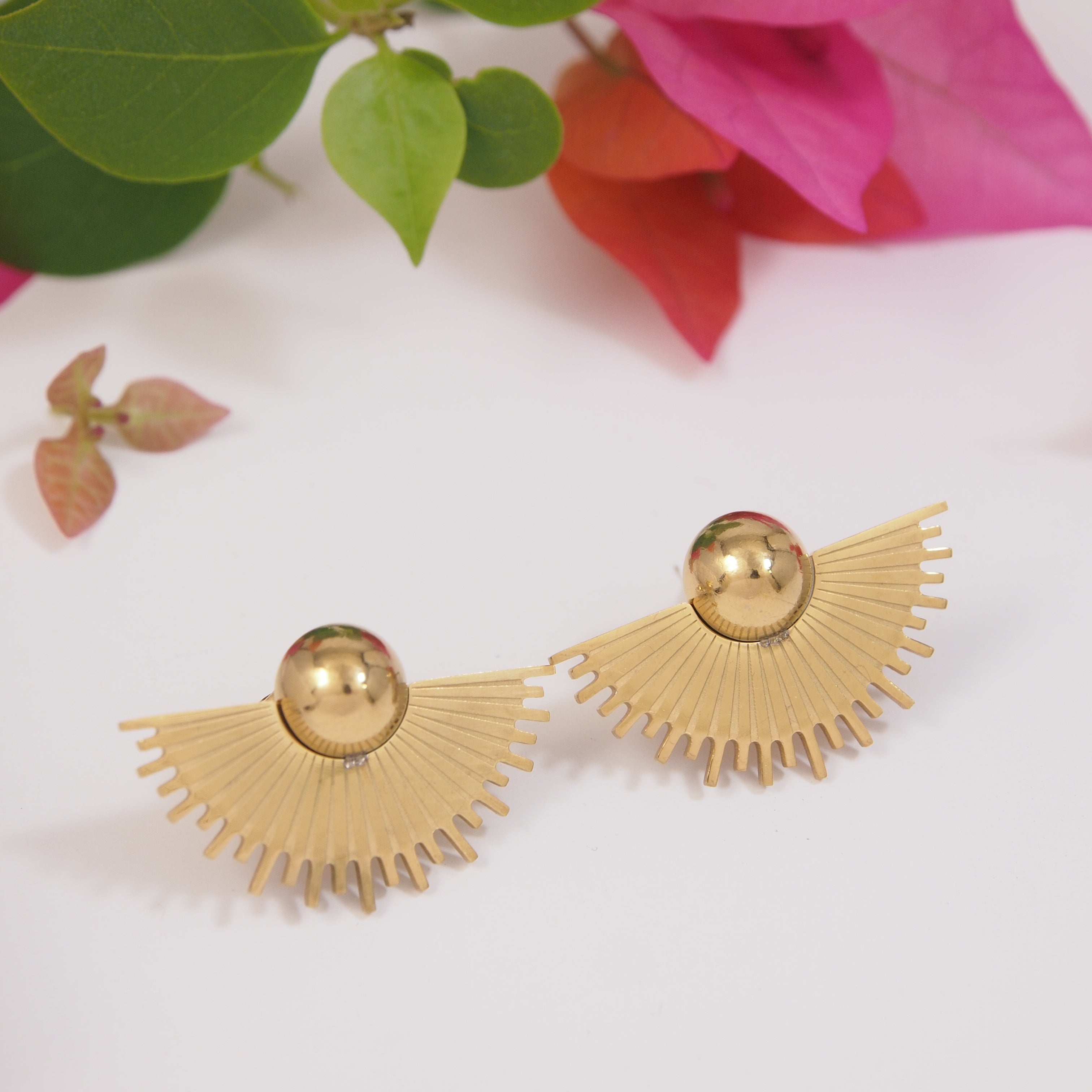 JewelMaze Stainless Steel Half Sun Shape Earring