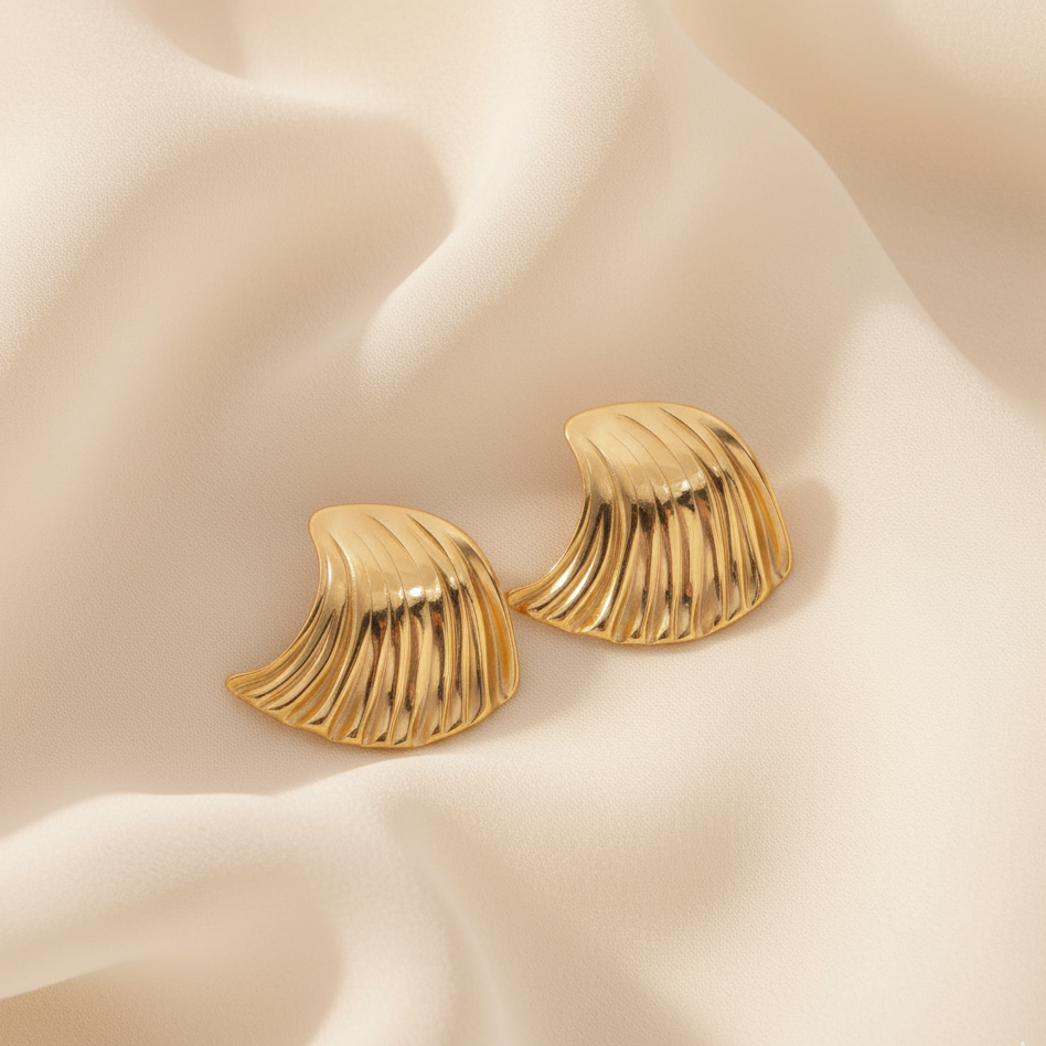 JewelMaze Demi Fine Anti Tarnish Stud Earrings