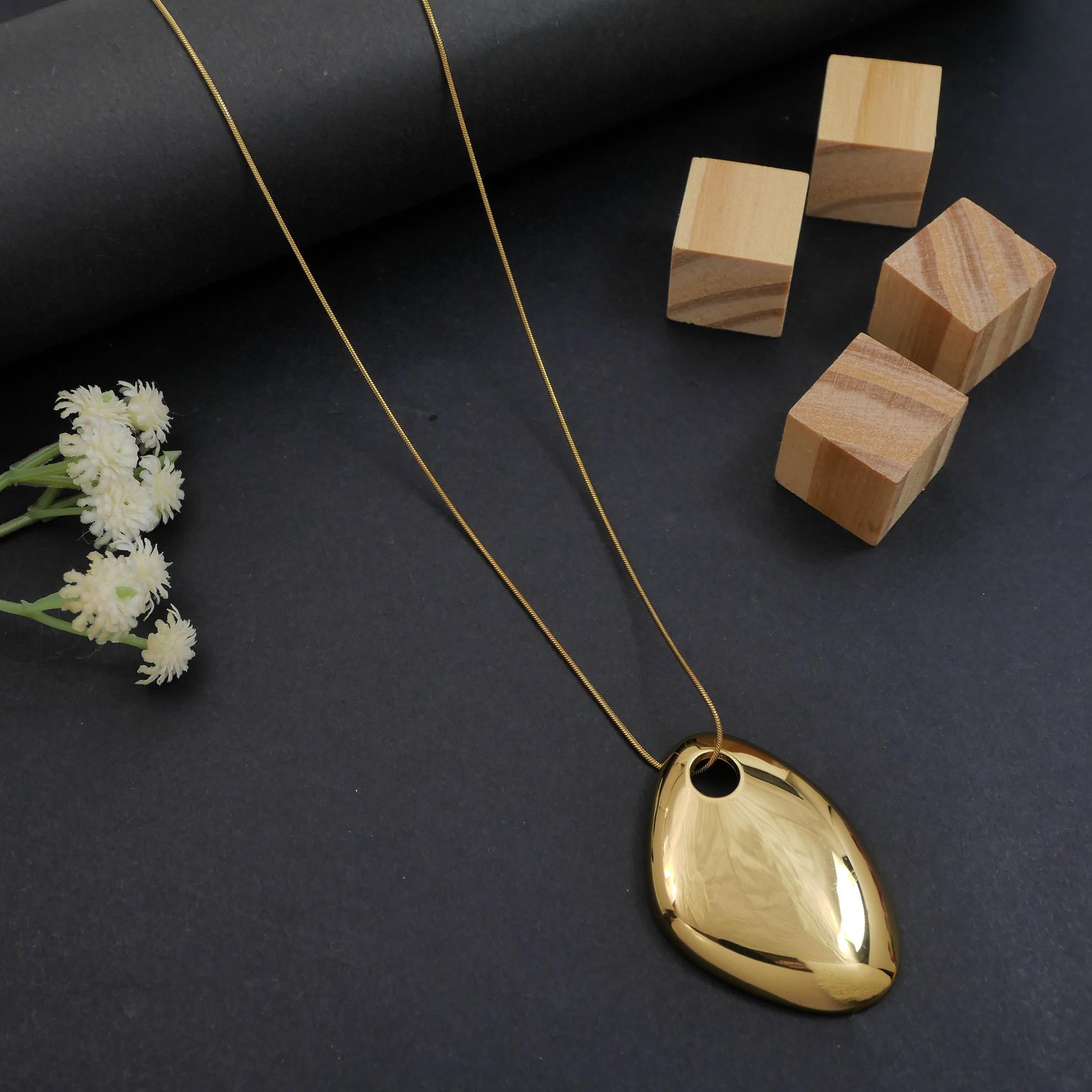 JewelMaze Demi Fine Anti Tarnish Necklace