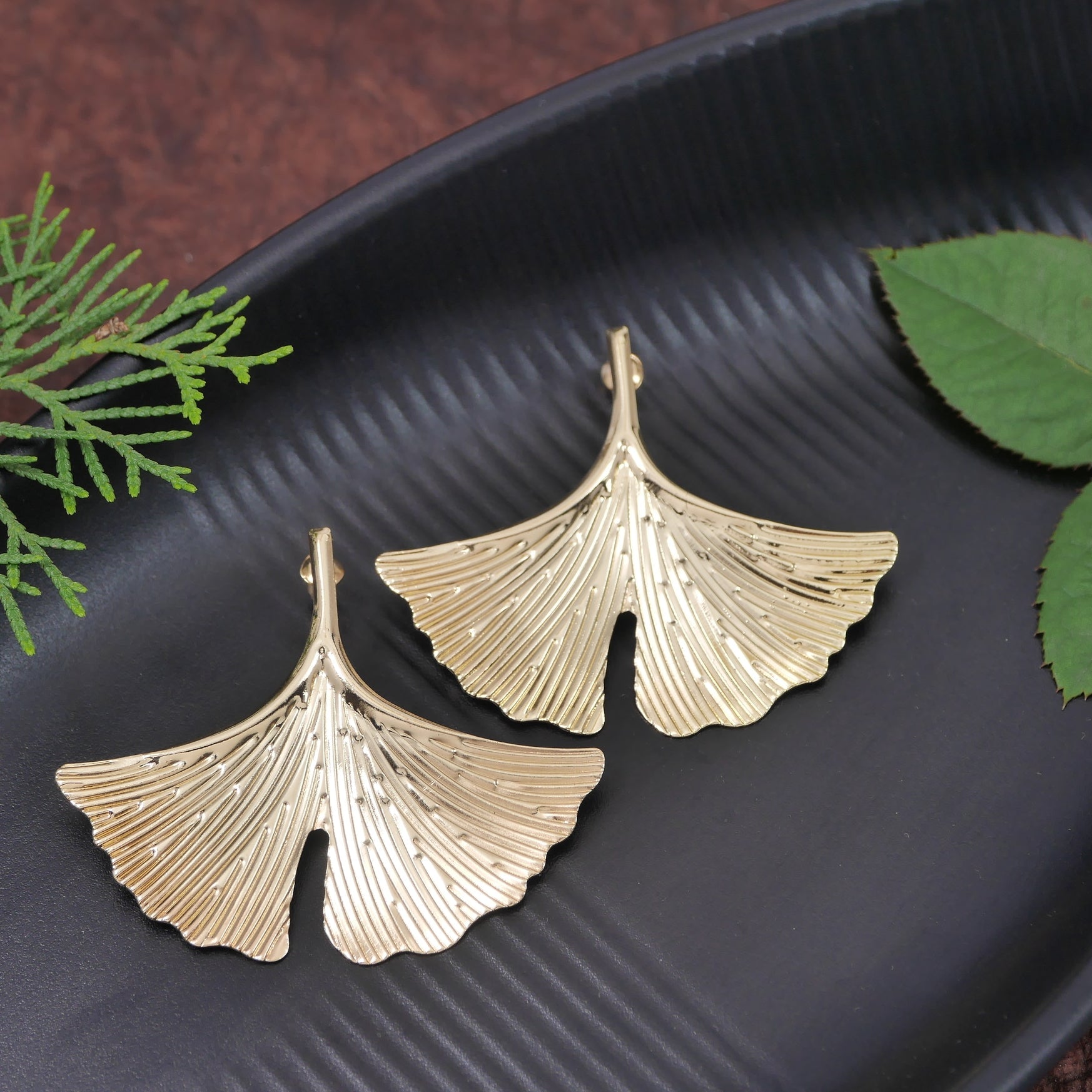 JewelMaze Gold/Silver Western Earring