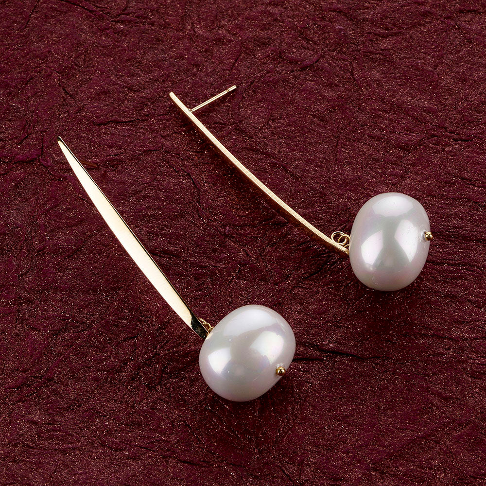 Kord Store Admirable Pearl Gold Plated Dangle Earring For Women  - KSEAR70161