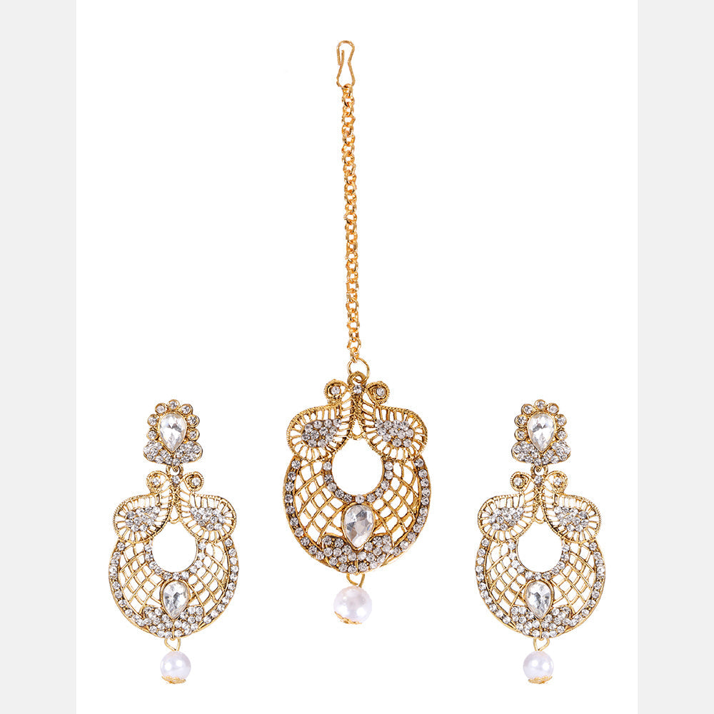 Kord Store Exceptional Paisley Design White Stone Gold Plated Chand Bali Earring With Mangtikka For Women